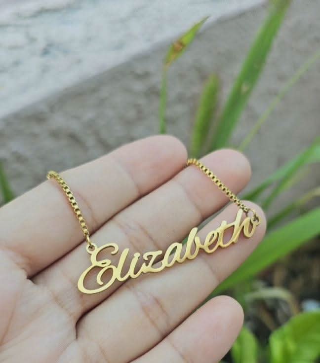 Elizabeth Custom Name Necklace