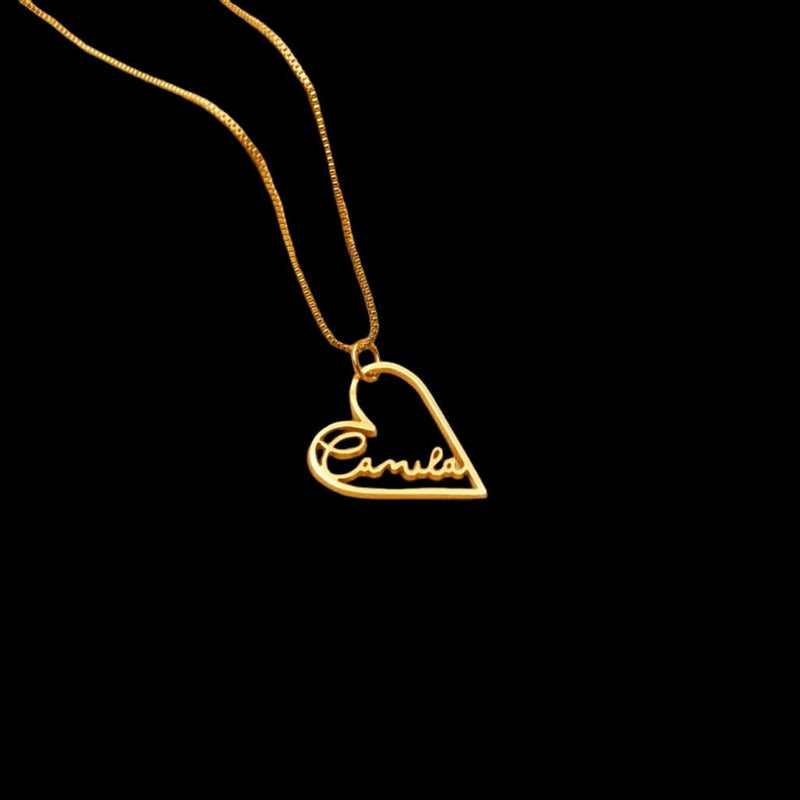 Minimilist Tiny Heart Name Necklace