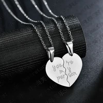 Best Friend BFF Split Heart 2 Name Pendent Set
