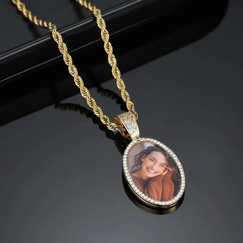 Picture Pendent Oval Shape CZ Frame Necklace