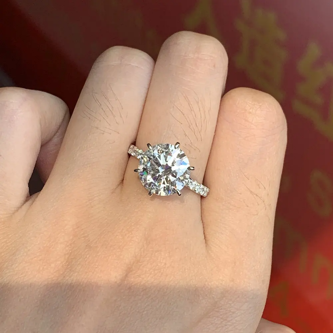 How to Clean a Moissanite Ring: A Complete Guide for Keeping Your Sparkle