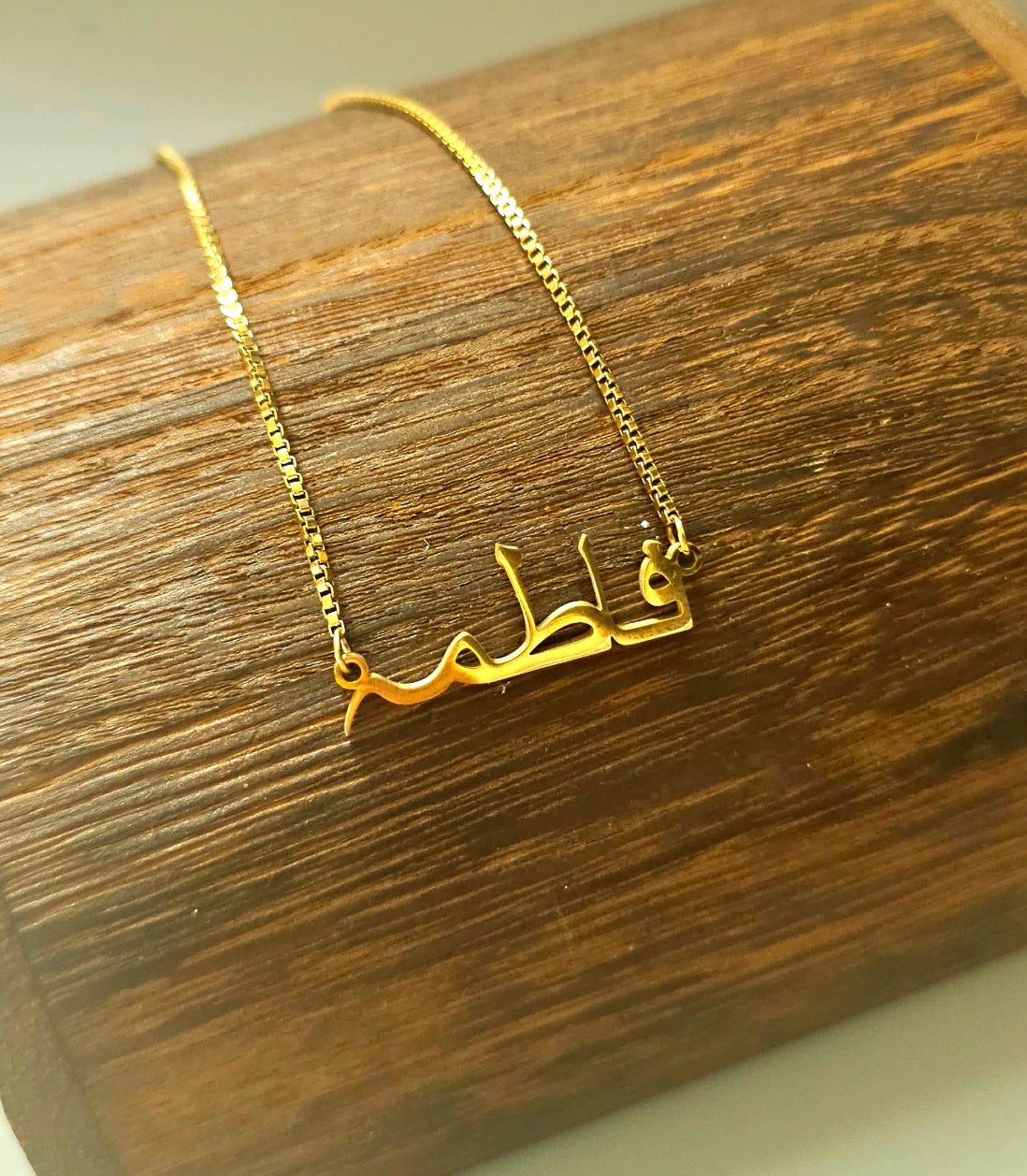 Do you make Arabic name necklaces?
