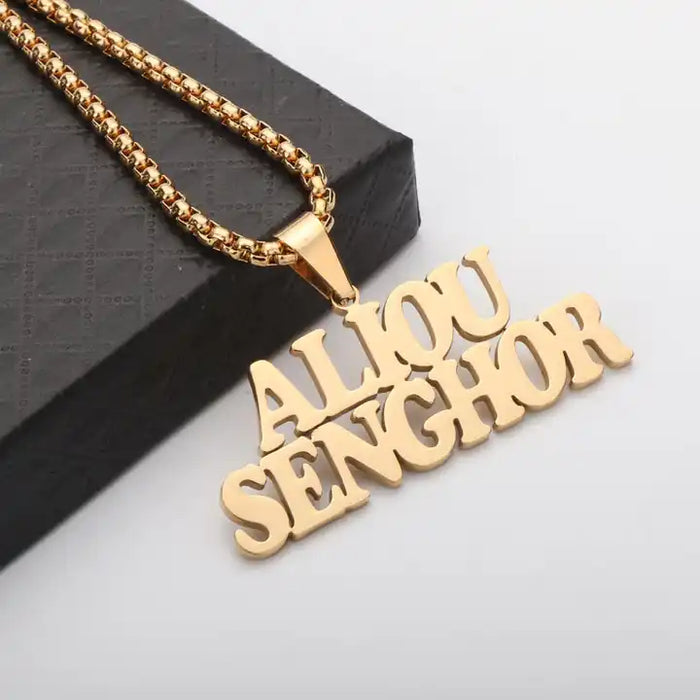 Art of Custom Name Necklaces as Heartfelt Gifts for Him