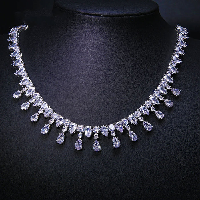 Special Occasions Glamorous Zircon Necklace