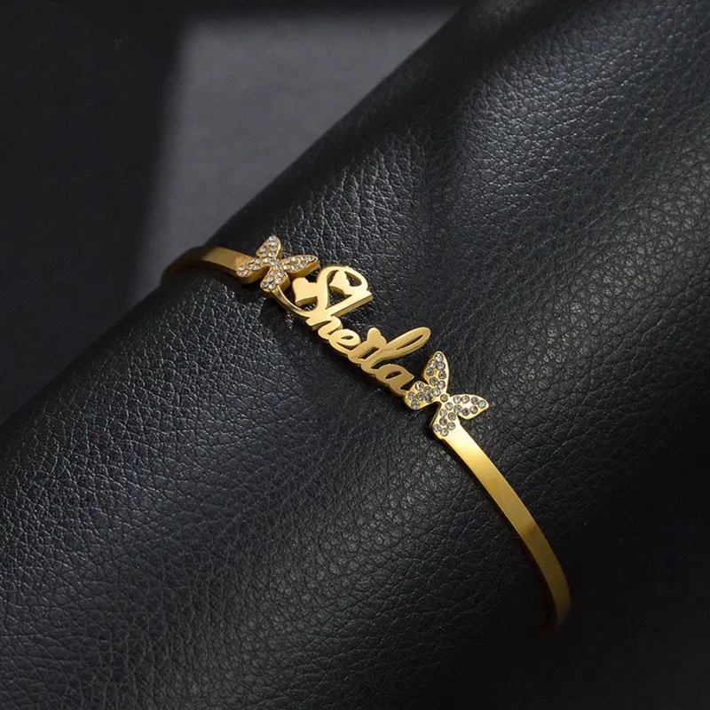 Name Bracelet In Gold Vermeil - view 3