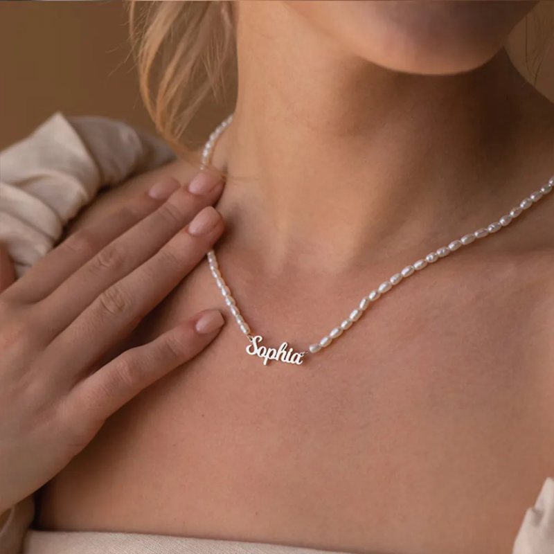 Dainty Freshwater Pearl Collarbone Name Necklace
