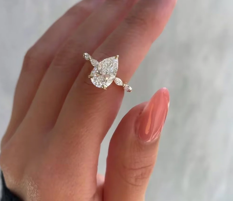 3 Ct Pear Cut Lab Diamond Engagement Ring in 18K Gold