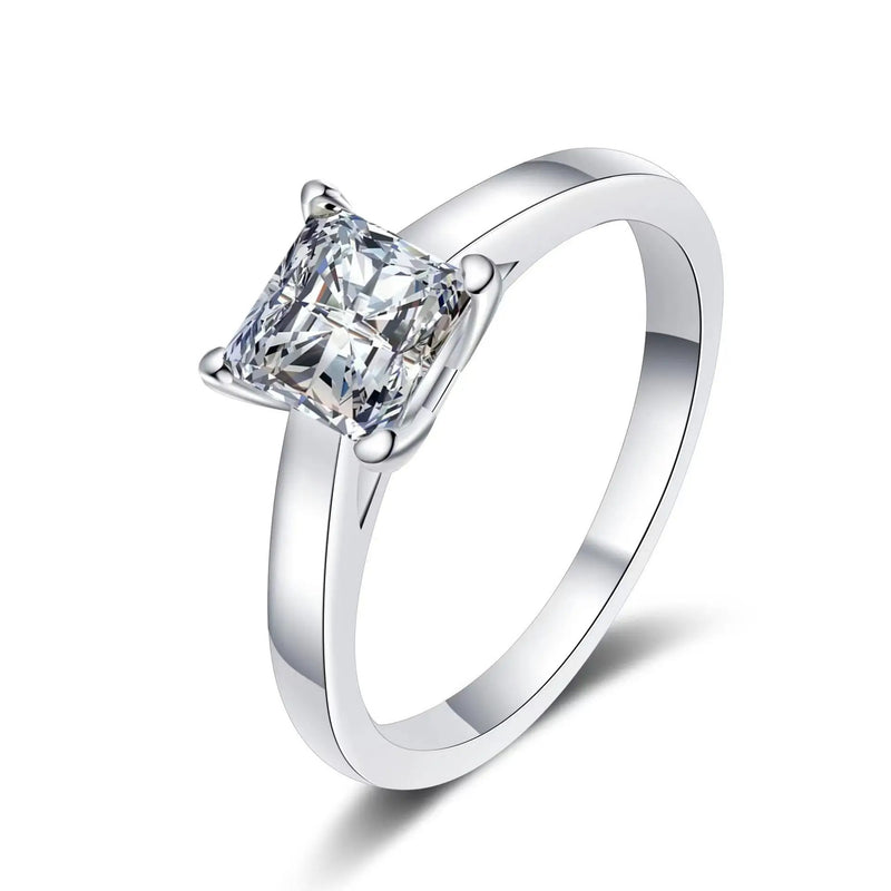 18K Gold Princess Cut Lab Diamond Solitaire Engagement Ring w