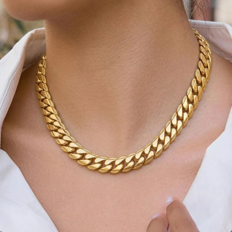Pave Edge Cuban Curb Chain Necklace 18K Gold Plated