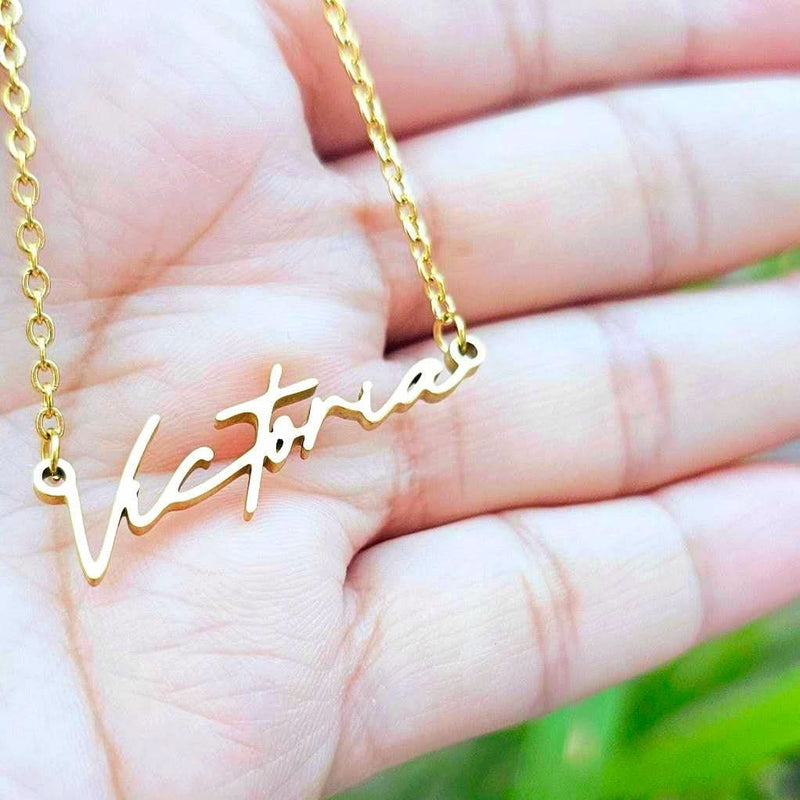 Minimilist Cursive Custom Name Necklace