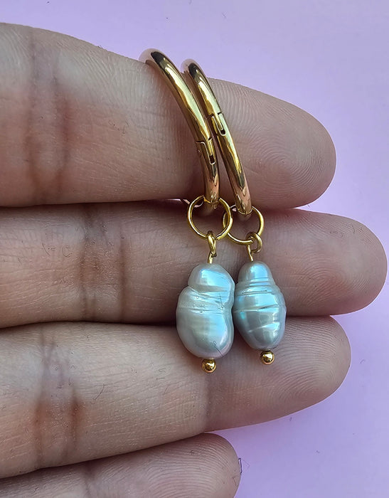 Pear Shape Dangle Earrings