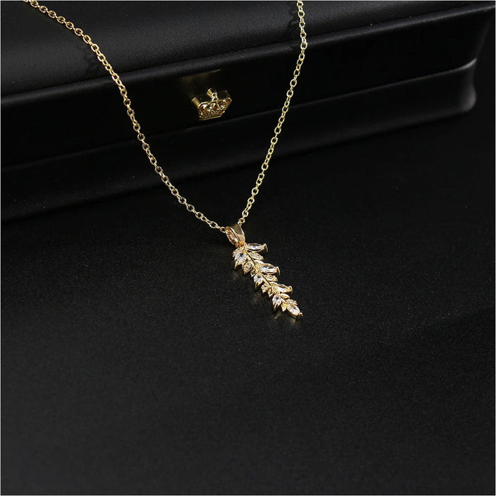 Geometric Drop Elegant Banquet Charm Necklace