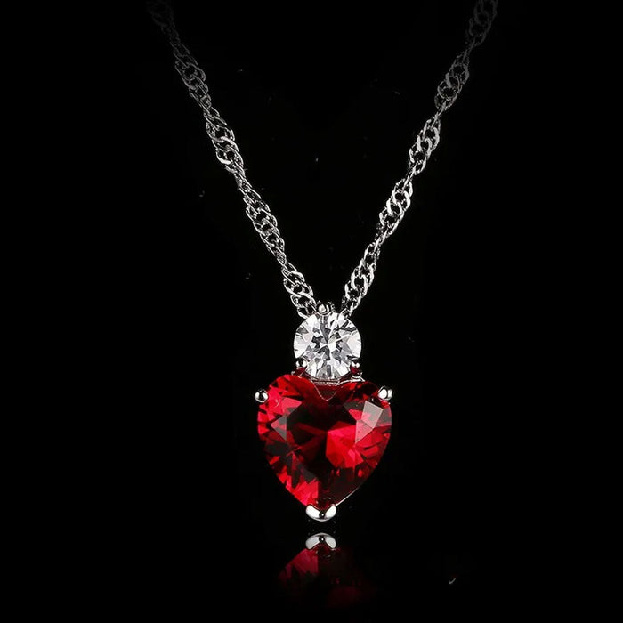 Heart Shaped Zircon Fashionable Elegance Necklace