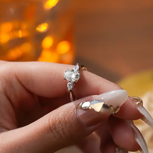 Oval Moissanite Engagement Ring in White Gold 