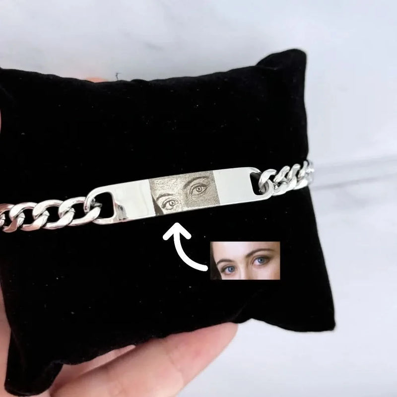 Personalized Photo Eyes Engraving Cuban Link Bracelet