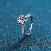 Round 1 Carat Moissanite Solitaire Engagment Ring