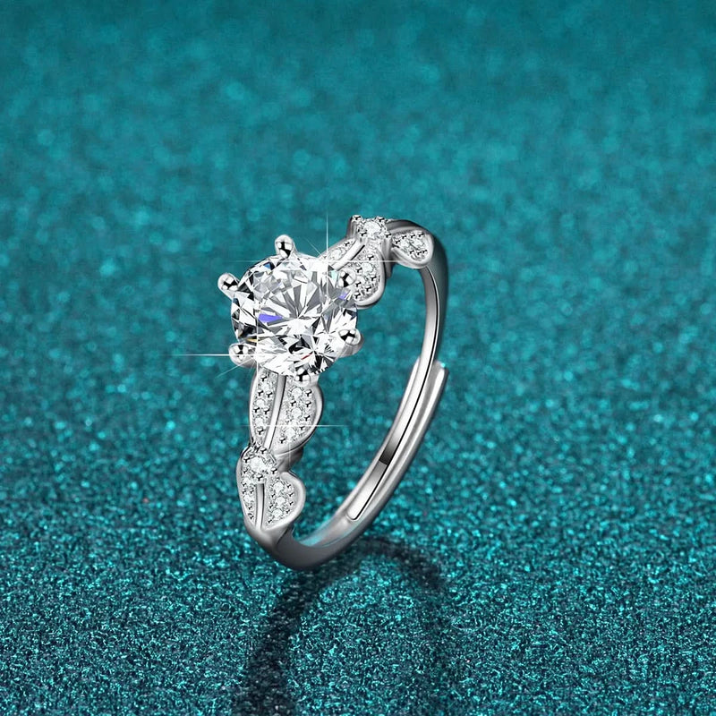 Round Cut Moissanite 1 Carat Solitaire Ring