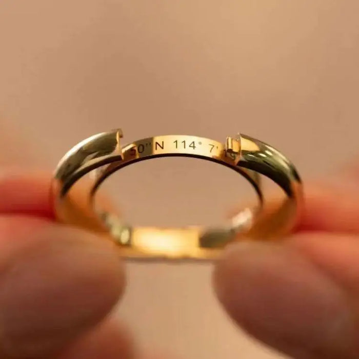 Bold Twist Engraved Ring – Sairahaz Jewelers