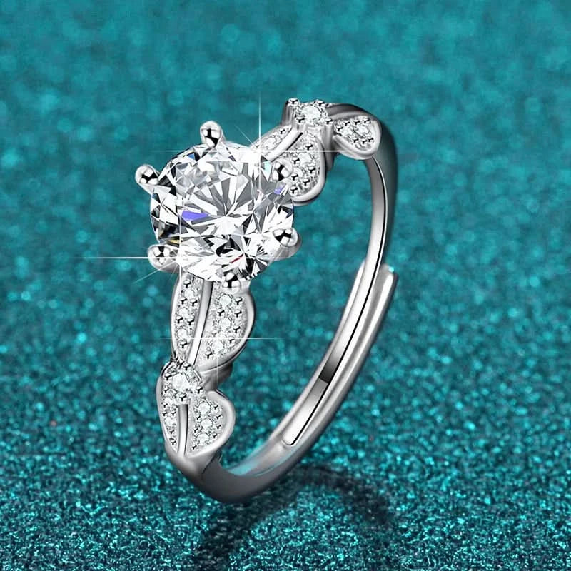 Round Cut Moissanite 1 Carat Solitaire Ring