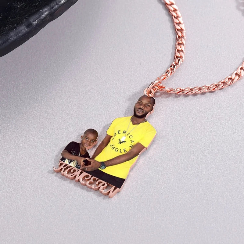 Picure Outline Pendent Necklace with Custom Name