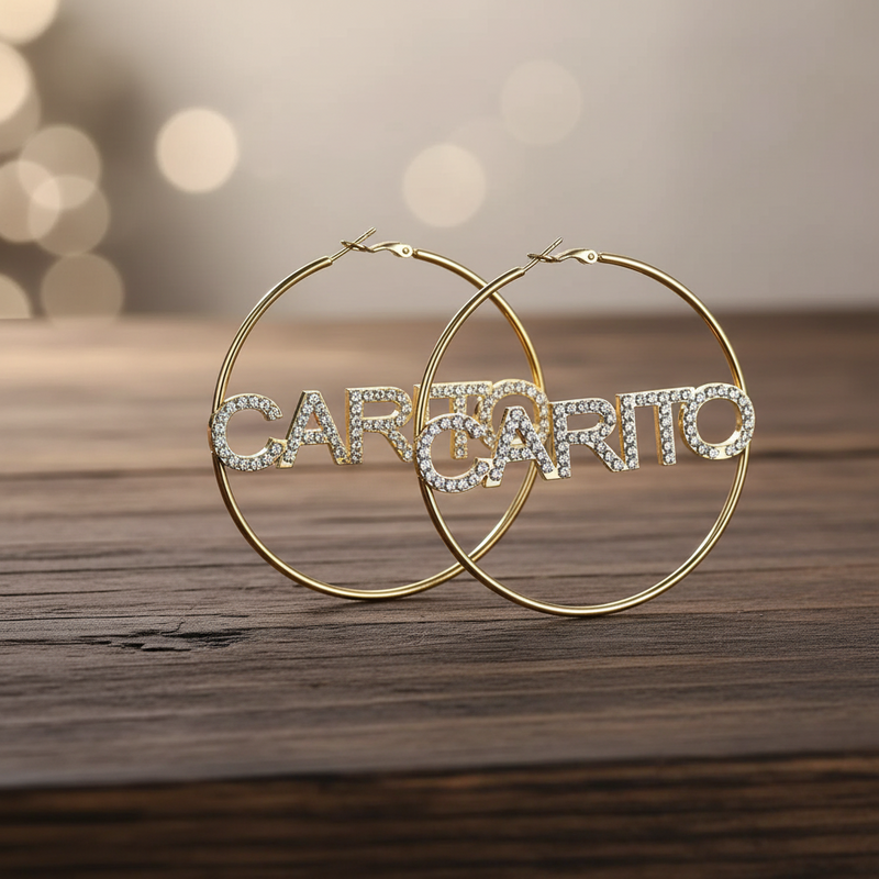 Boucles d'oreilles créoles personnalisées avec nom en oxyde de zirconium – en or, or rose et argent