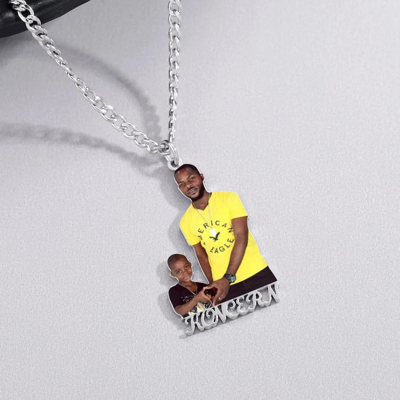 Picure Outline Pendent Necklace with Custom Name