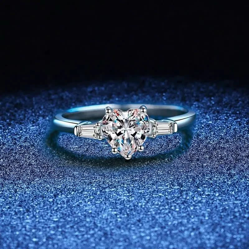 Heart Shape Moissanite Solitaire Engagment Ring