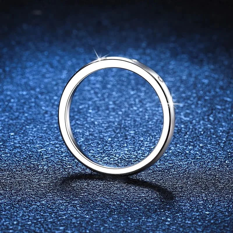 Minimalist Wedding Band 3 Stone Moissanite Ring