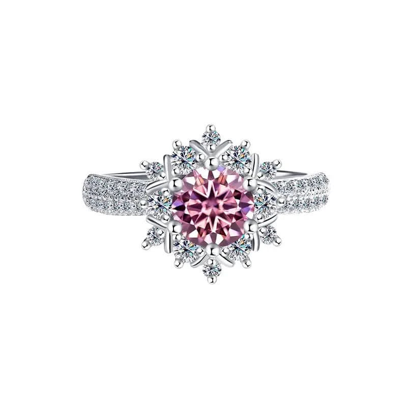 Round Cut Moissanite Stylish Engagment Solitaire Ring