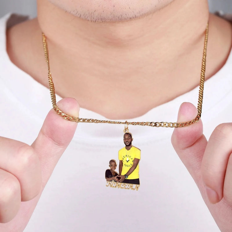 Picure Outline Pendent Necklace with Custom Name