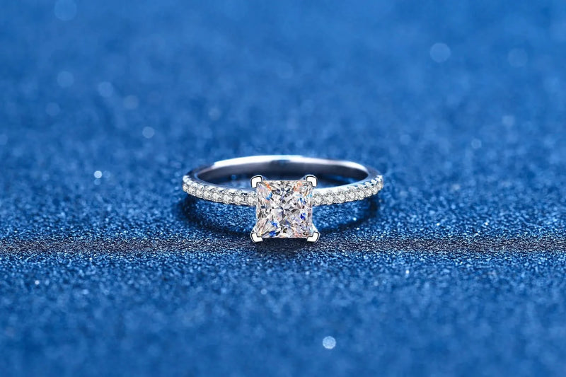 Square Princes Cut 1 Carat Moissanite Solitaire Engagment Ring