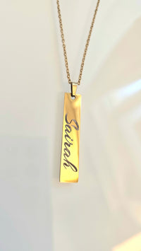 Vertical bar name necklace