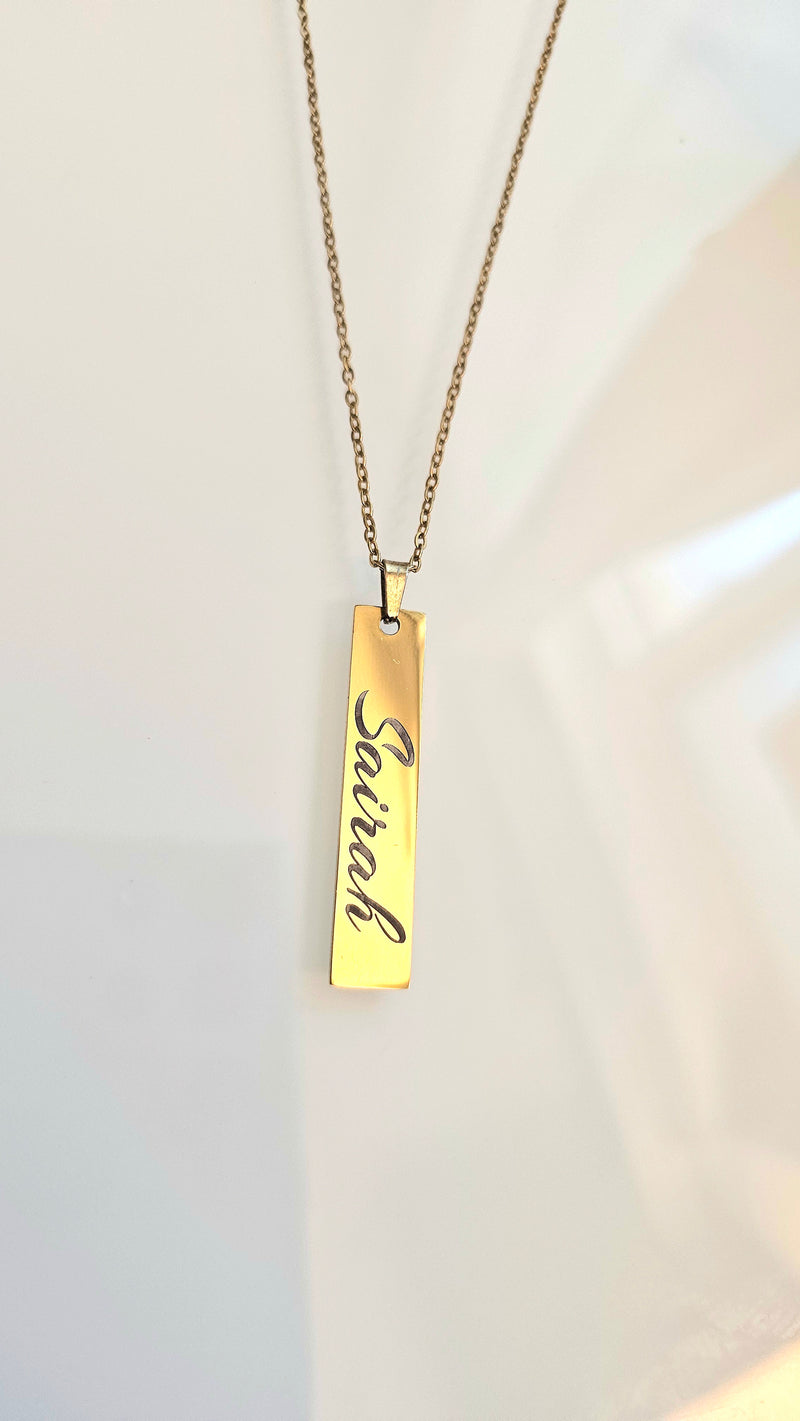 Vertical bar name necklace